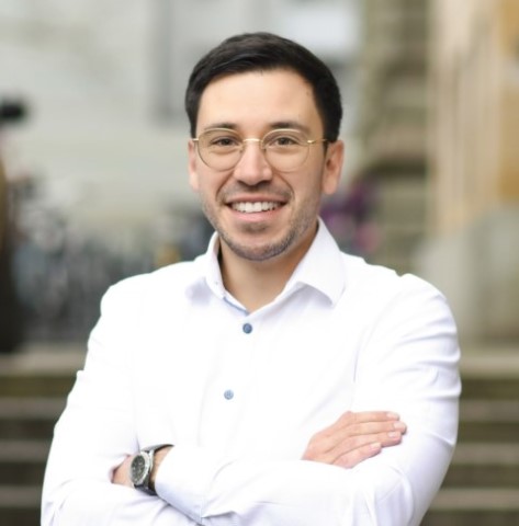 Photo of Carlos Juan